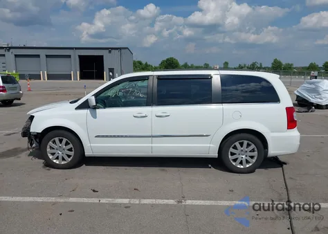 2013 Chrysler Town & Country Touring from USA, damaged, VIN 2C4RC1BG1DR821263